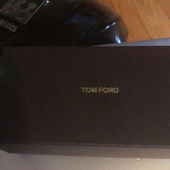 Tom Ford******SOLD****SOLD - Picture 8 of 11